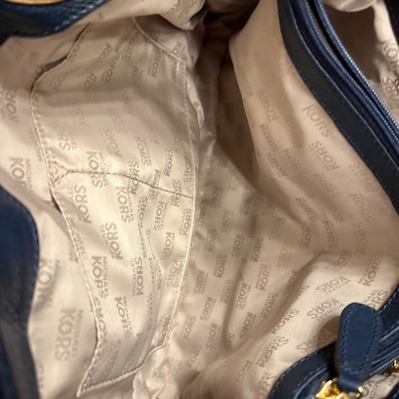 #131 NEW MICHAEL KORS FULTON PURSE Color Navy LG TOTE With Tags Storage Bag - Picture 6 of 8